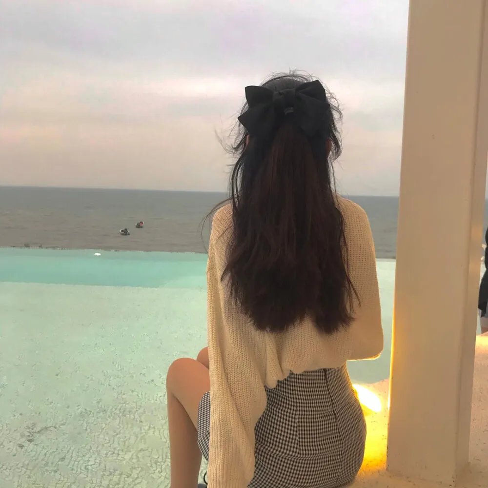 丹顶鹤女孩